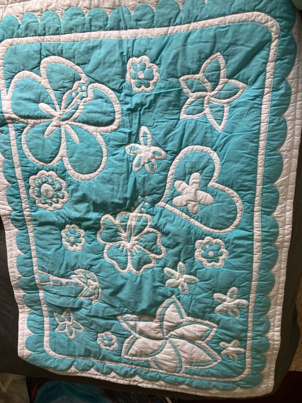 Tiare Hawaii Turquoise and White Floral Quilted Throw